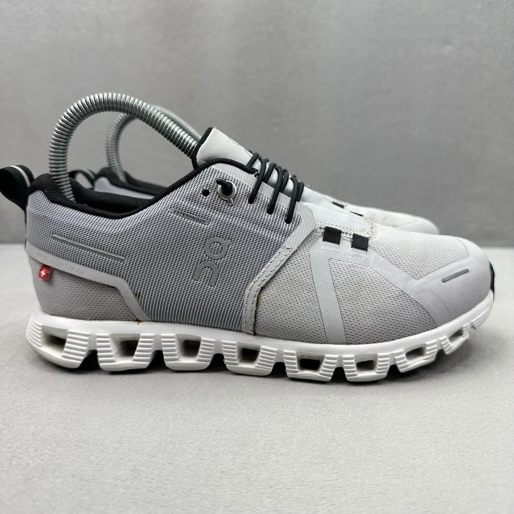 Womens Size 6.5 ON Cloud 5 Waterproof Glacier | White Shoes Athletic Running